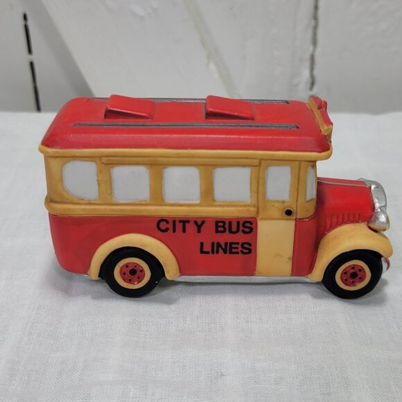 Heritage Village Transport Set – City Bus & Dairy Truck – 1988 w/ Box - - Picture 3 of 16